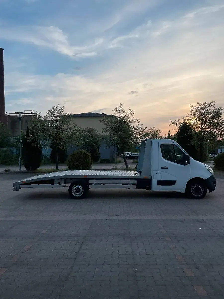 Gebraucht Renault Master 165 PS (121 kW) 2015 Weiß Van