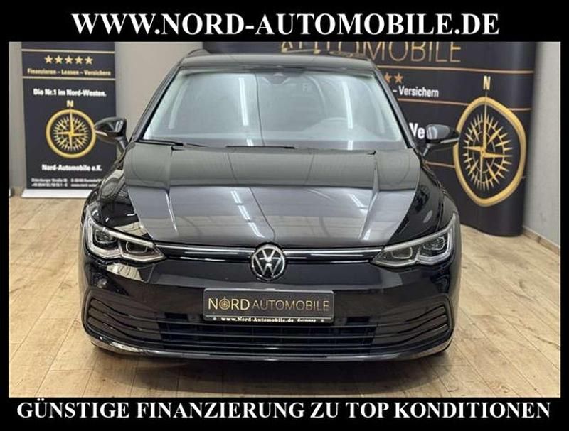 Gebraucht VW Golf VIII Life 131 PS (96 kW) 2023 Schwarz Limousine