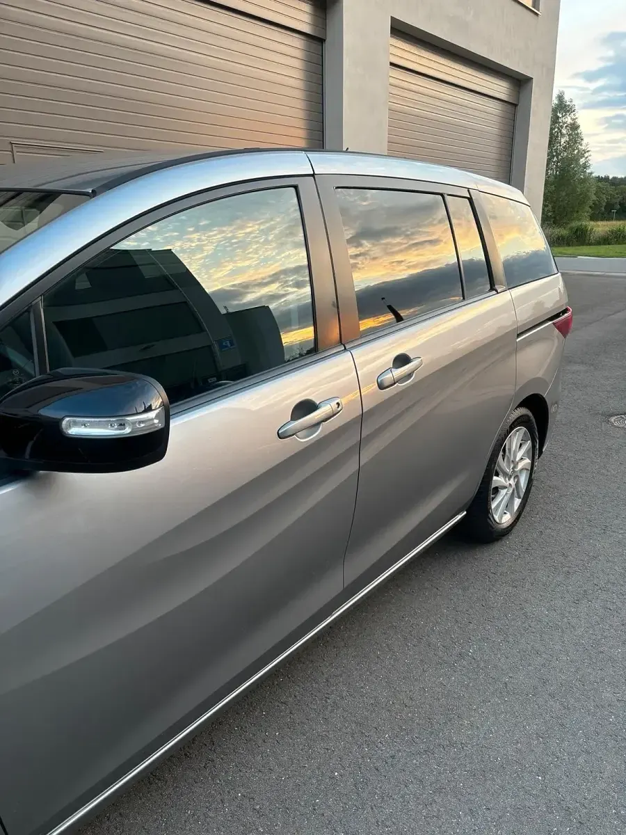 Gebraucht Mazda 5 150 PS (110 kW) 2013 Grau Van / Kleinbus