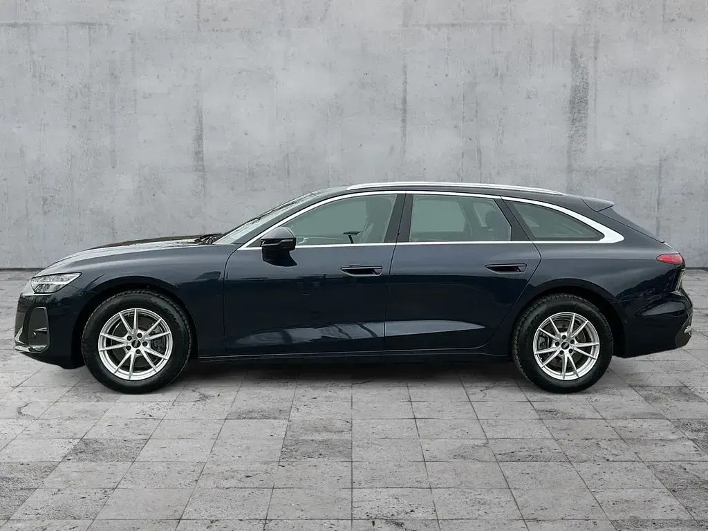 Gebraucht Audi A6 Sport 204 PS (150 kW) 2025 Firmamentblau metallic Kombi