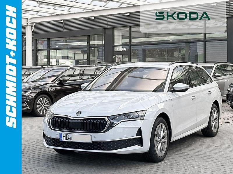 Moonweiß Gebraucht 2025 Skoda Octavia Selection Kombi | 29.999 € (Superpreis) - Bild 1/4