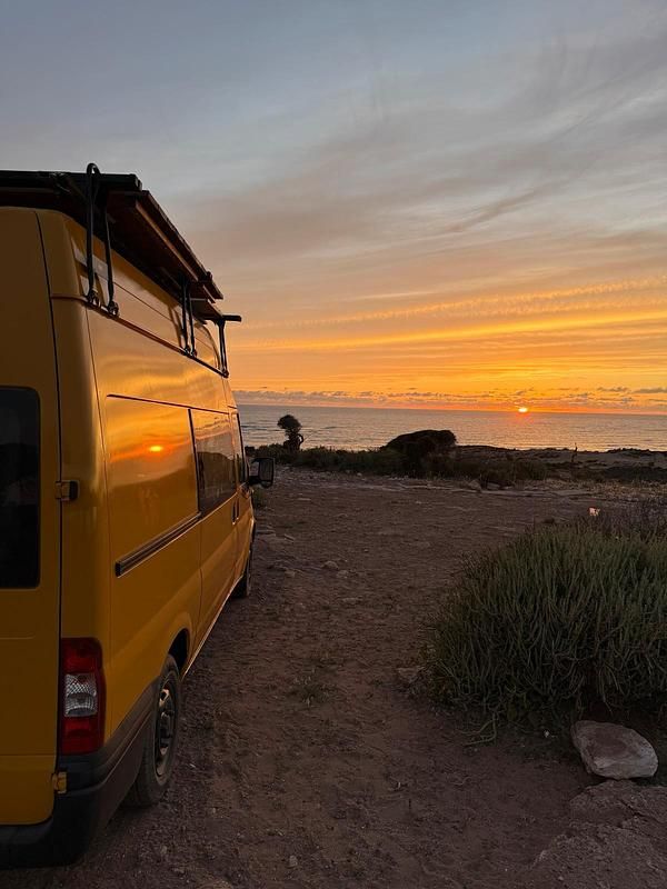 Second-hand Ford Transit 110 CP (80 kW) 2007 Galben Monovolum