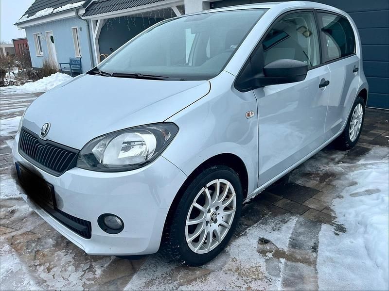 Gebraucht Skoda Citigo Active 60 PS (44 kW) 2016 Silber Kleinwagen