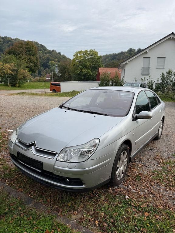 Grau Gebraucht 2007 Citroën C5 Business Class Limousine | 2.800 € (Fairer Preis) - Bild 1/4