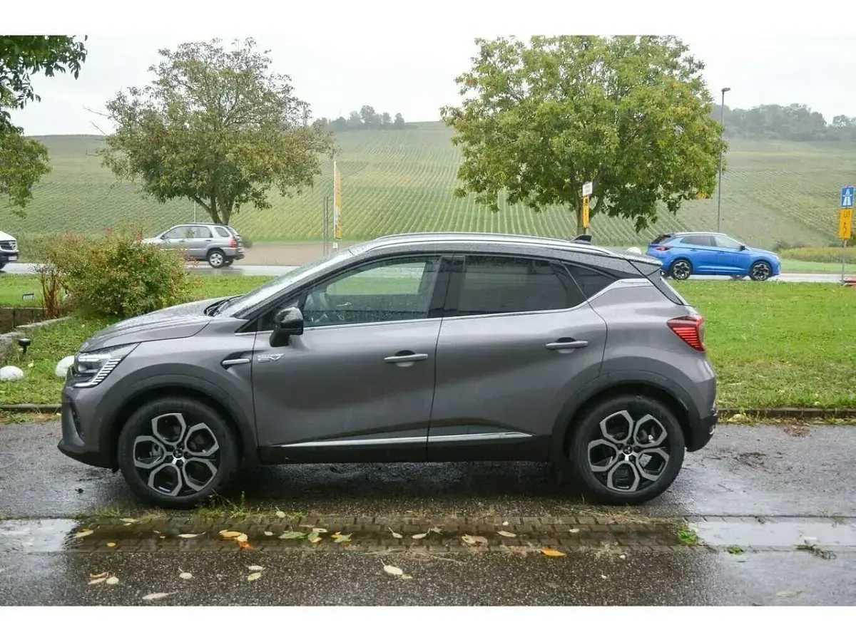 Gebraucht Mitsubishi ASX Select 143 PS (105 kW) 2024 Anthrazitgrau / onyxschwarz SUV