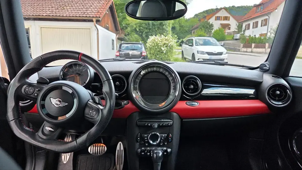 Gebraucht Mini John Cooper Works 211 PS (155 kW) 2013 Schwarz Kleinwagen