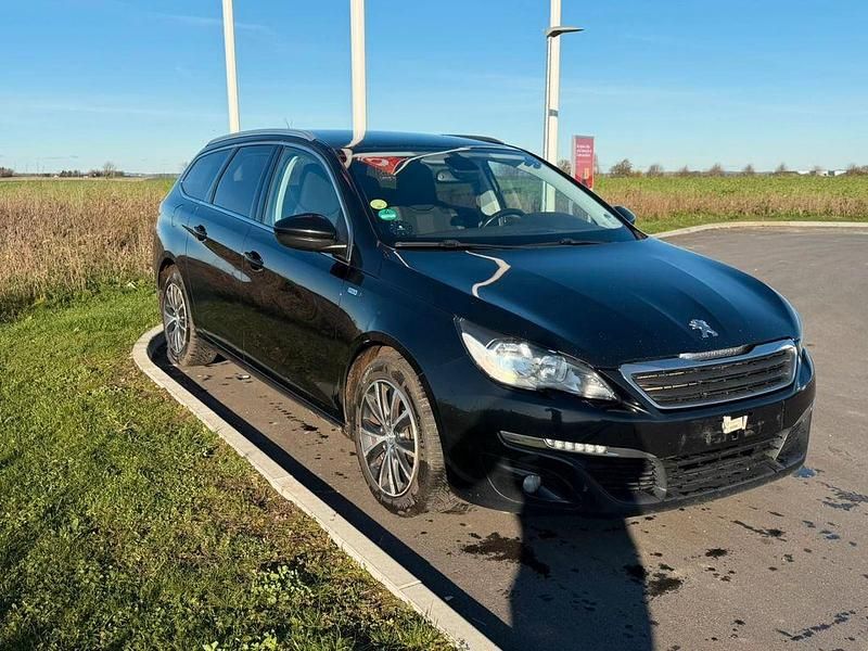 Schwarz Gebraucht 2015 Peugeot 308 SW Style Kombi | 4.300 € - Bild 1/4