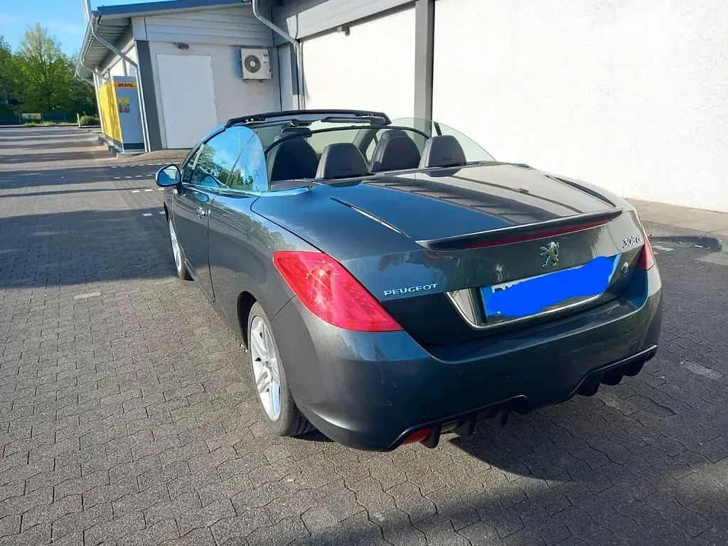 Gebraucht Peugeot 308 CC Platinum 156 PS (114 kW) 2010 Grau Cabrio