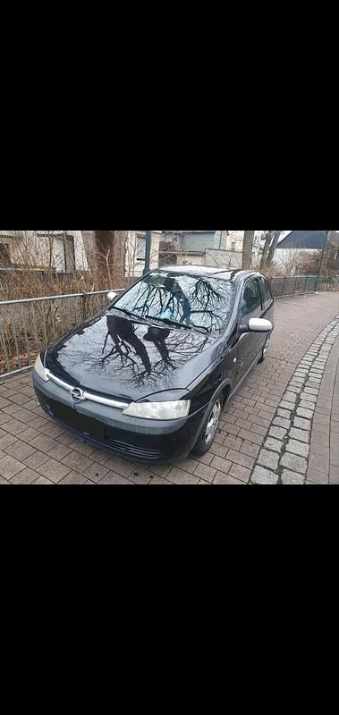 Gebraucht Opel Corsa 58 PS (42 kW) 2003 Schwarz Kleinwagen