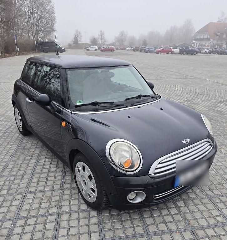 Gebraucht Mini ONE 95 PS (69 kW) 2009 Schwarz Kleinwagen