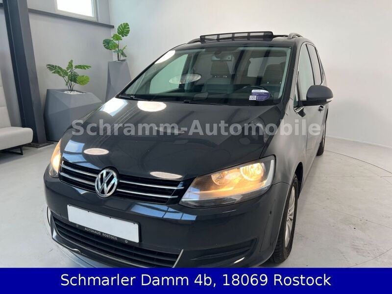 Gebraucht 2012 VW Sharan Comfortline Van / Kleinbus | 8.799 € (Superpreis) - Bild 1/4