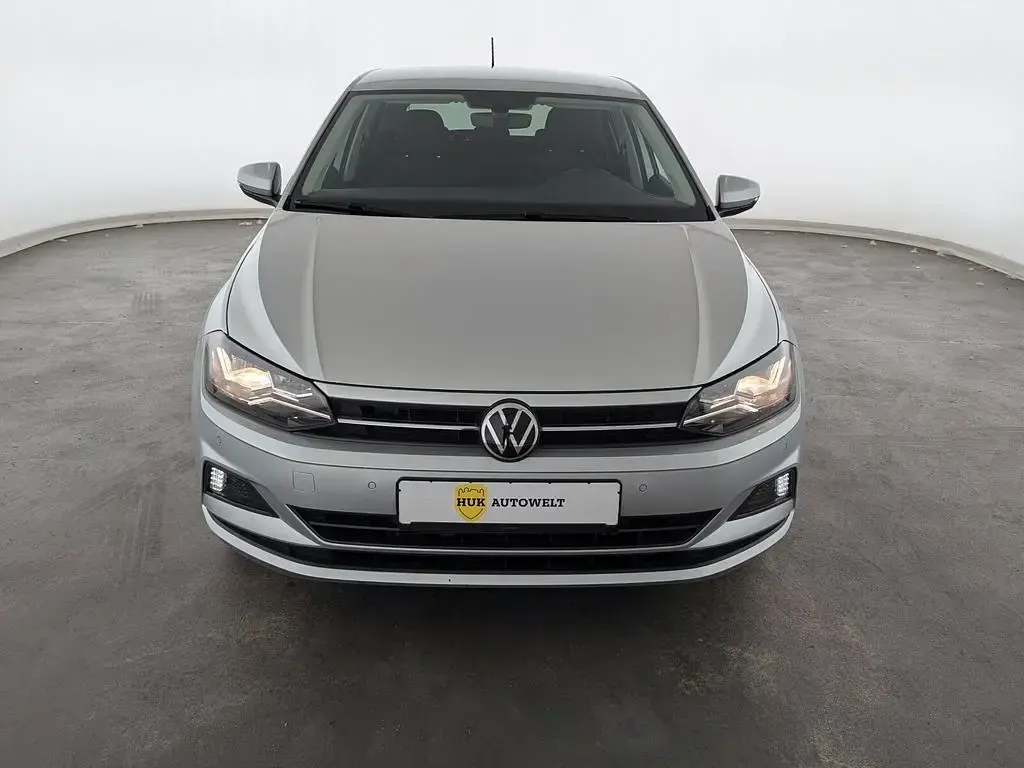 Gebraucht VW Polo Active 95 PS (69 kW) 2021 Silber Kleinwagen