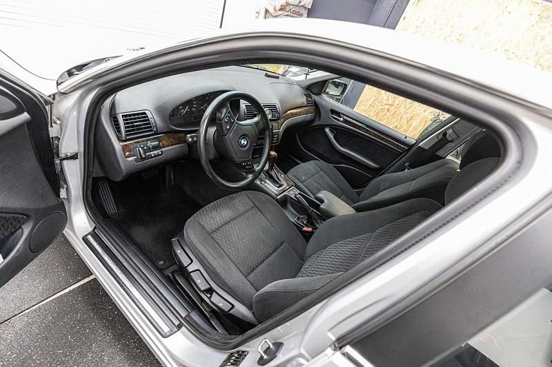 Second-hand BMW 320 150 CP (110 kW) 1998 Argintiu Berlinǎ