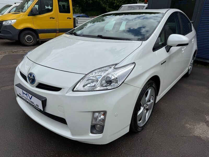 Weiß Gebraucht 2009 Toyota Prius Life Kleinwagen | 6.650 € (Guter Preis) - Bild 1/4