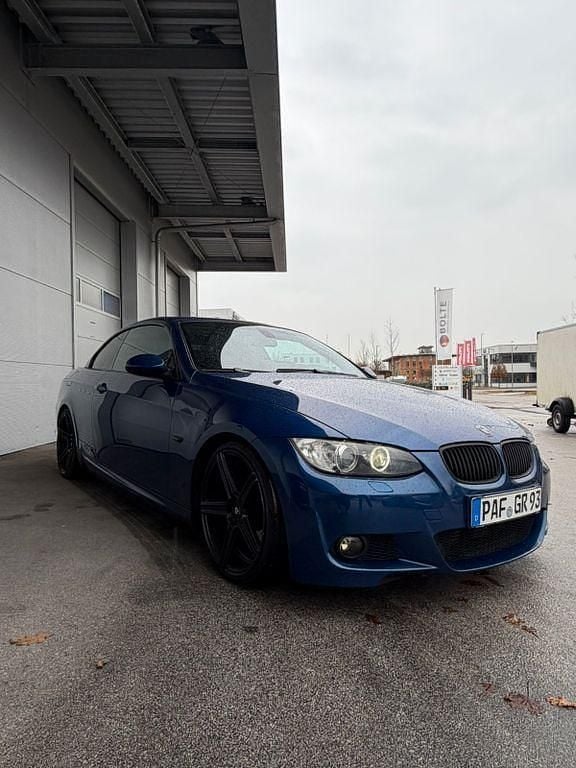 Gebraucht BMW 320 Cabriolet Performance 177 PS (130 kW) 2009 Blau Cabrio