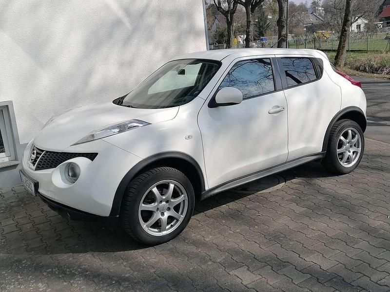 Gebraucht Nissan Juke Acenta 190 PS (139 kW) 2012 Weiß SUV