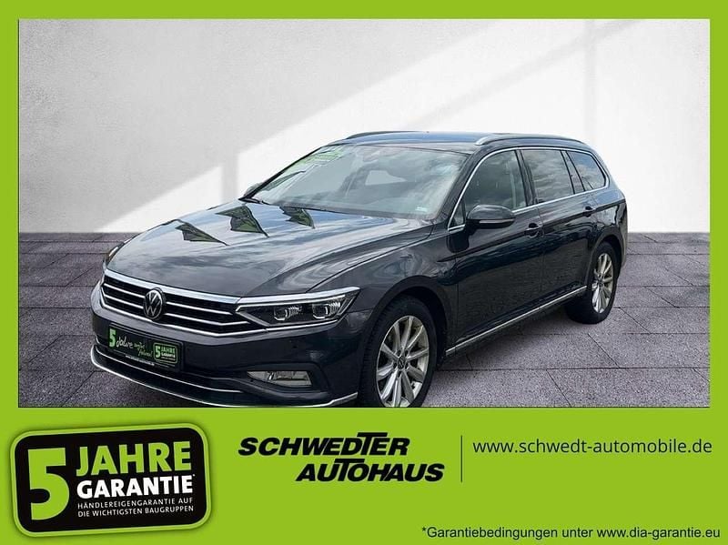 Mangangrau metallic Gebraucht 2023 VW Passat Elegance Kombi | 24.990 € (Fairer Preis) - Bild 1/4