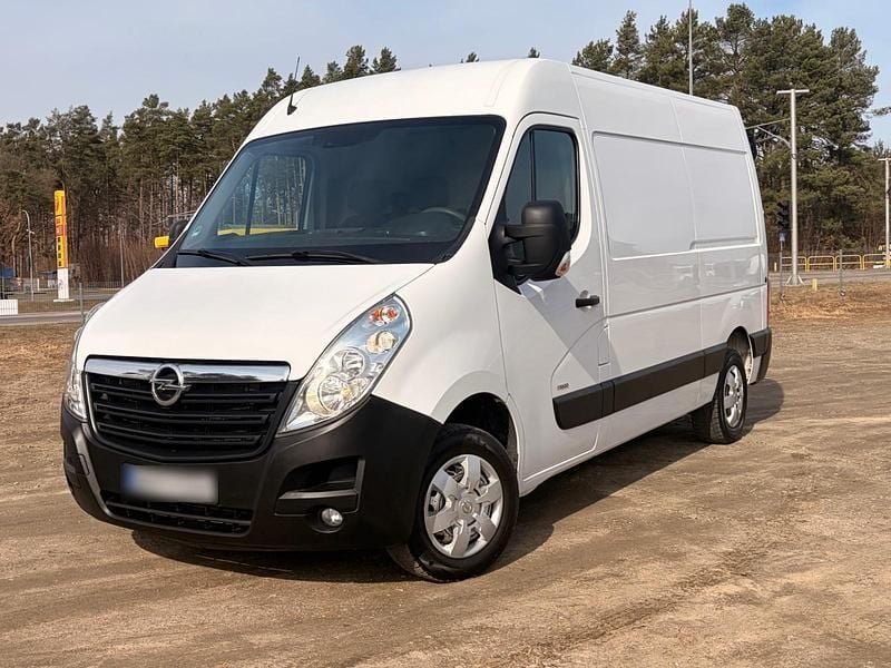 Gebraucht Opel Movano 131 PS (96 kW) 2019 Weiß Van / Kleinbus