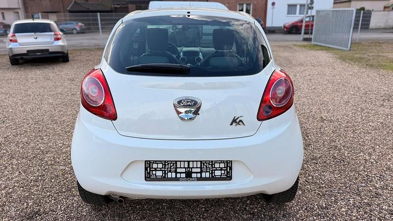 Gebraucht Ford Ka 69 PS (50 kW) 2010 Weiß Kleinwagen