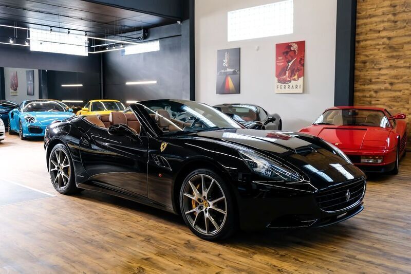 Gebraucht Ferrari California 489 PS (359 kW) 2010 Schwarz Cabrio