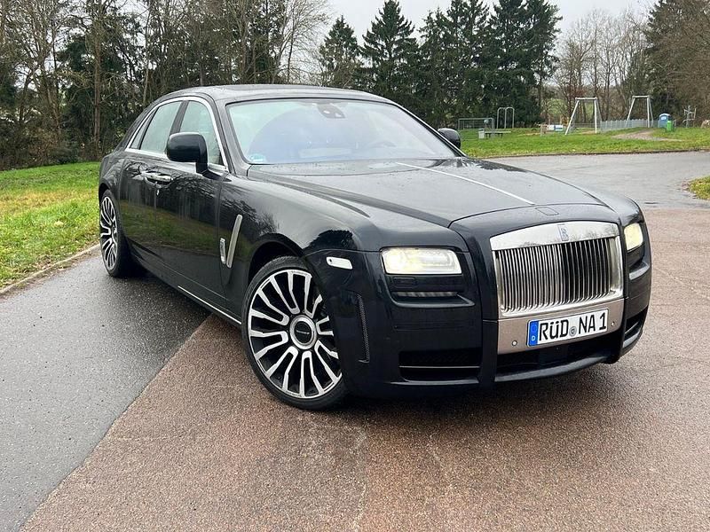 Schwarz Gebraucht 2020 Rolls Royce Ghost Limousine | 124.900 € - Bild 1/4