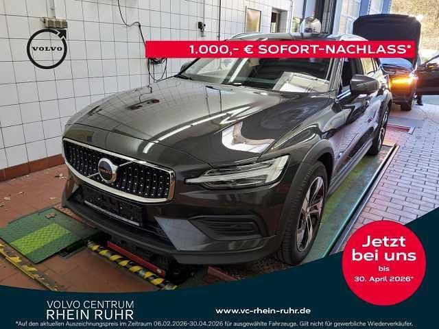 Gebraucht Volvo V60 CC 145 PS (106 kW) 2024 Kombi