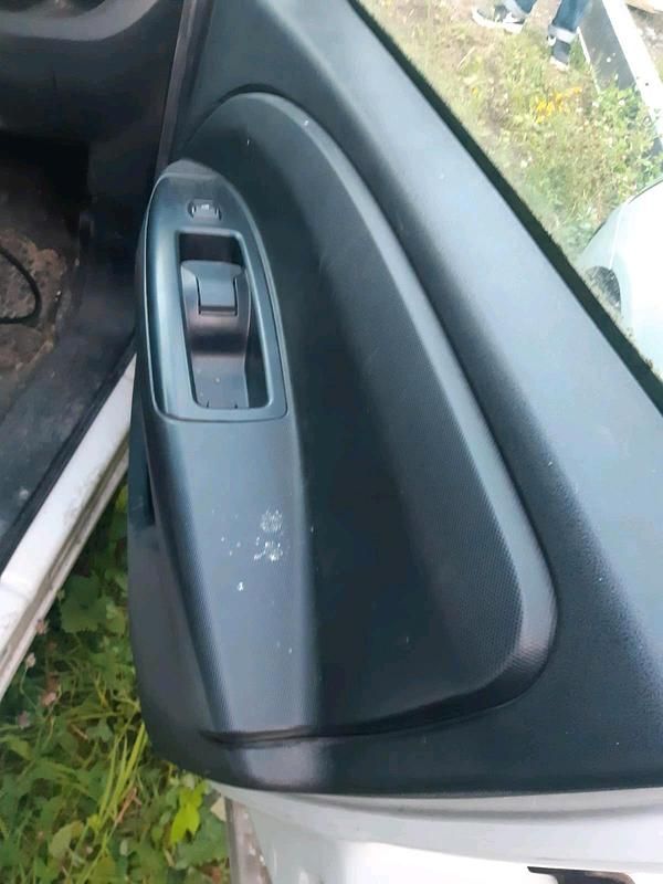 Gebraucht Opel Combo 90 PS (66 kW) 2016 Weiß Van / Kleinbus