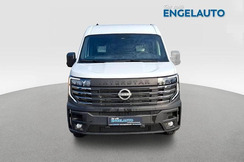 Neu Nissan Interstar 150 PS (110 kW) 2025 Weiß Van