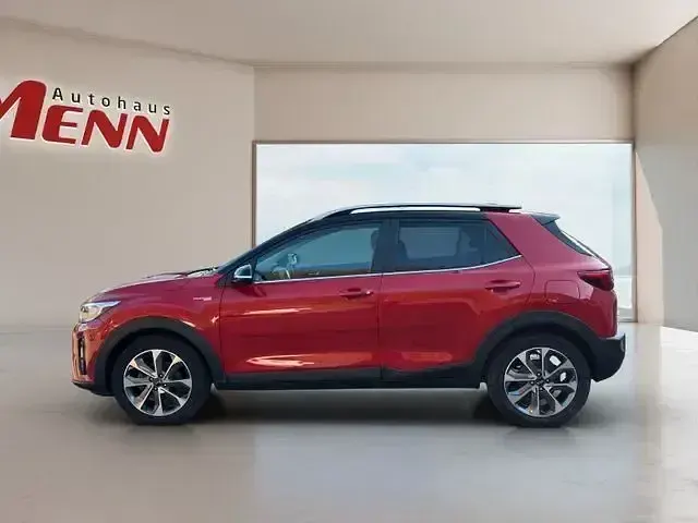 Używany Kia Stonic Platinum 120 KM (88 kW) 2018 Czerwony SUV