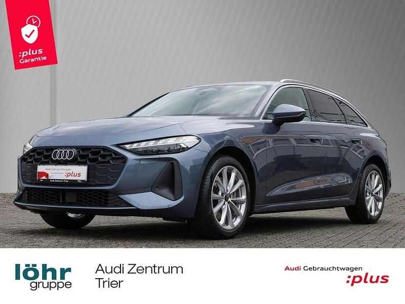 Horizontblau metallic Gebraucht 2025 Audi A5 Comfort Coupé | 47.980 € (Superpreis) - Bild 1/3