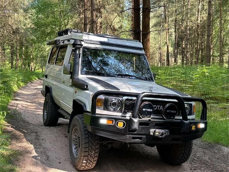 Gebraucht 2022 Toyota Land Cruiser SUV | 105.000 € - Bild 1/4
