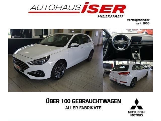 Weiß Gebraucht 2024 Hyundai i30 Pure Limousine | 18.990 € (Guter Preis) - Bild 1/4