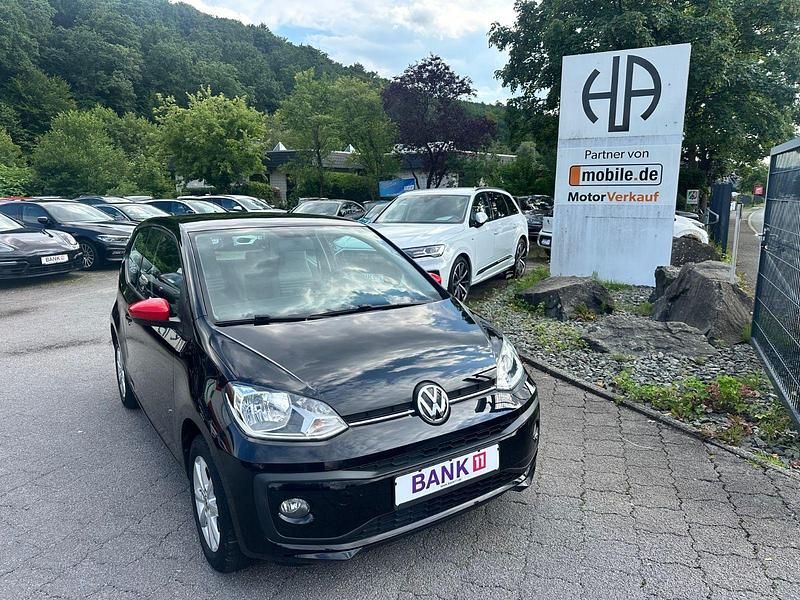Schwarz Gebraucht 2017 VW up! move up! Kleinwagen | 6.995 € (Fairer Preis) - Bild 1/3