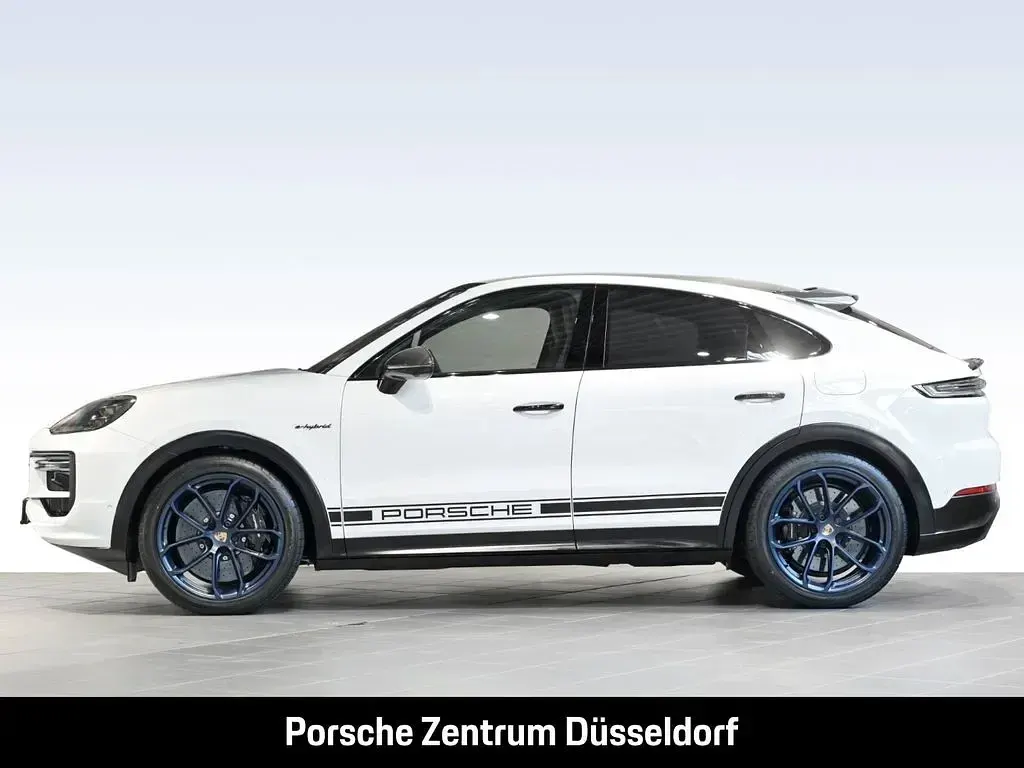 Gebraucht Porsche Cayenne Turbo E-Hybrid Coupe 740 PS (544 kW) 2024 Weiß SUV