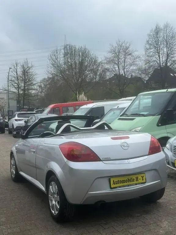 Gebraucht Opel Tigra Enjoy 90 PS (66 kW) 2006 Silber Cabrio