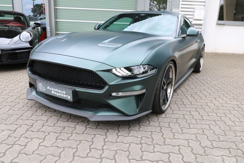 Grün Gebraucht 2020 Ford Mustang Bullitt Coupé | 50.190 € (Etwas zu teuer) - Bild 1/4