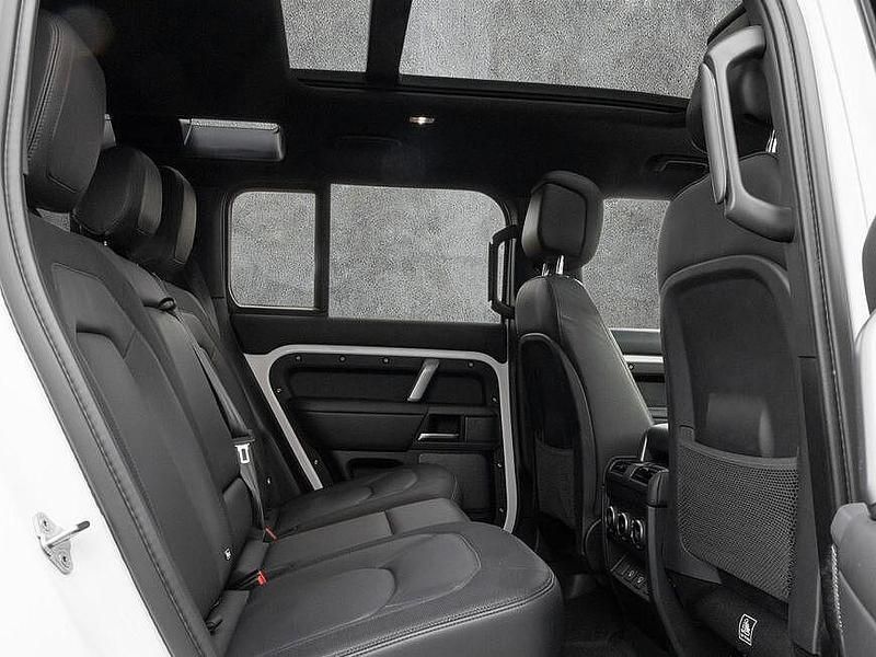Gebraucht Land Rover Defender HSE Dynamic 304 PS (223 kW) 2022 Fuji white SUV