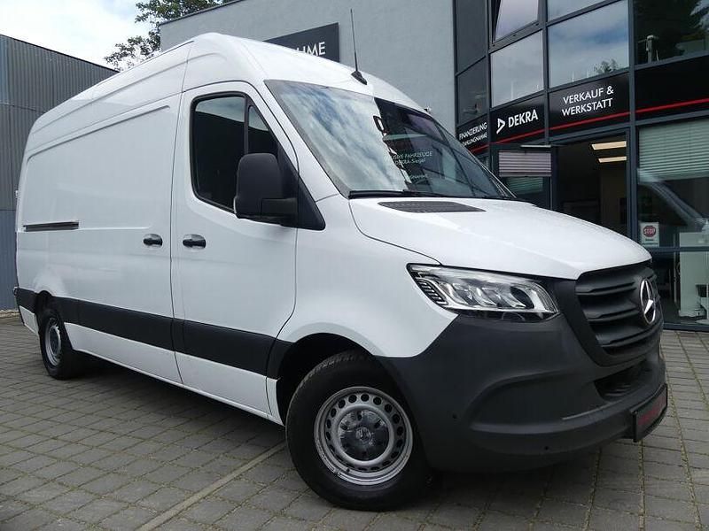 Arktikweiss Gebraucht 2019 Mercedes Sprinter Van | 27.800 € (Guter Preis) - Bild 1/4