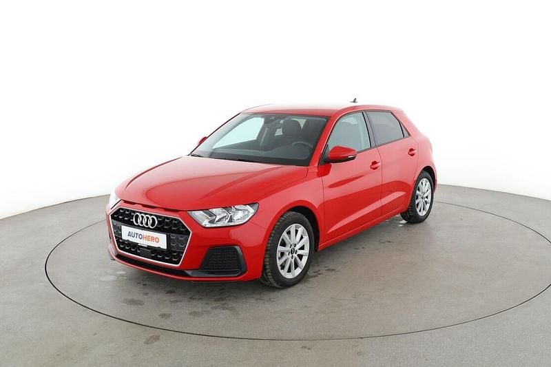 Rot Gebraucht 2024 Audi A1 Advanced Limousine | 23.500 € (Fairer Preis) - Bild 1/3