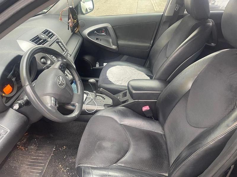 Gebraucht Toyota RAV4 158 PS (116 kW) 2012 Schwarz SUV