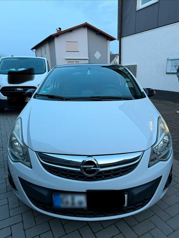 Gebraucht Opel Corsa Color Edition 101 PS (74 kW) 2011 Weiß Kleinwagen