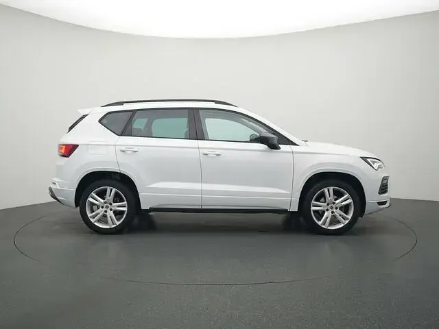 Gebraucht Seat Ateca FR 150 PS (110 kW) 2023 Weiss / nevada weiss (metallic) SUV