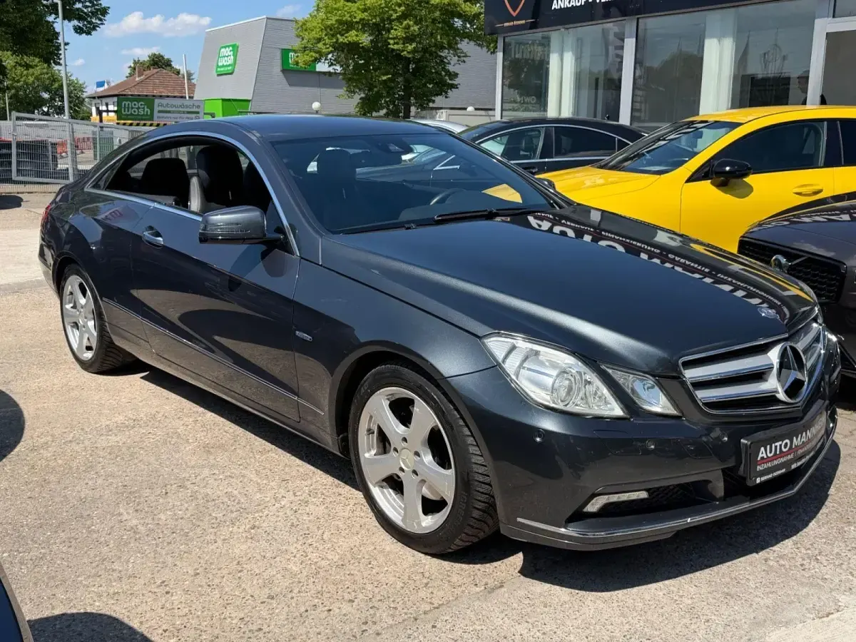 Gebraucht Mercedes E350 231 PS (169 kW) 2010 Grau Coupé