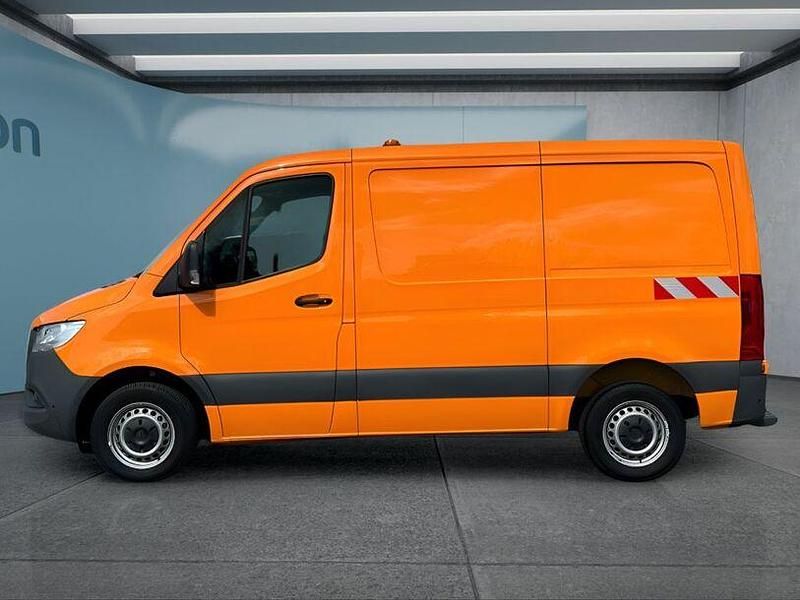 Gebraucht Mercedes Sprinter 143 PS (105 kW) 2020 Orange Van