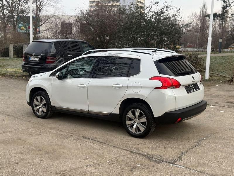 Gebraucht Peugeot 2008 Allure 92 PS (67 kW) 2013 Weiß SUV