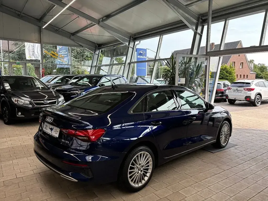 Gebraucht Audi A3 Advanced 150 PS (110 kW) 2022 Blau Limousine