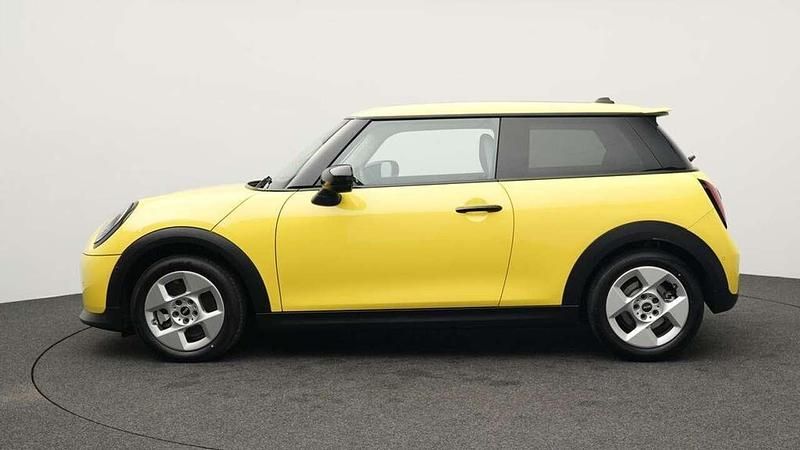 Gebraucht Mini Cooper S Classic 204 PS (150 kW) 2025 Gelb Kleinwagen