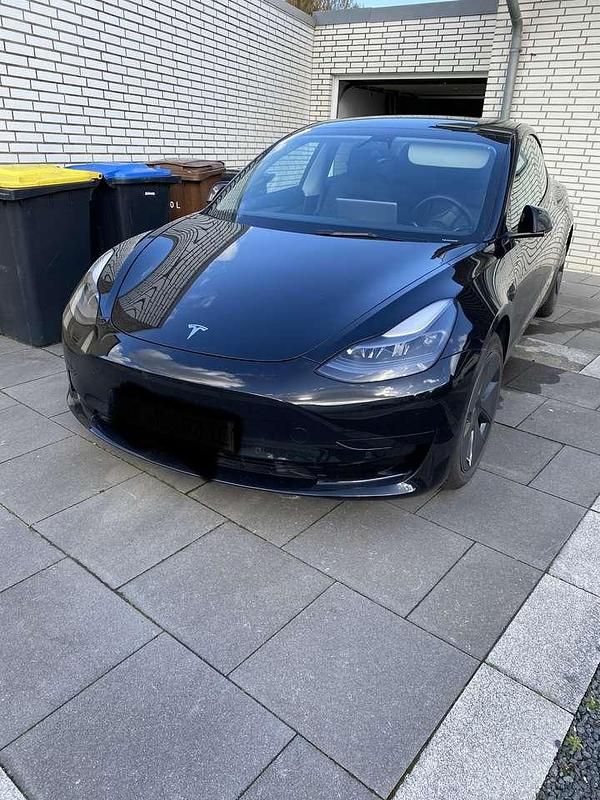 Gebraucht Tesla Model 3 Standard Range Plus 225 kW (306 PS) 2021 Schwarz Limousine