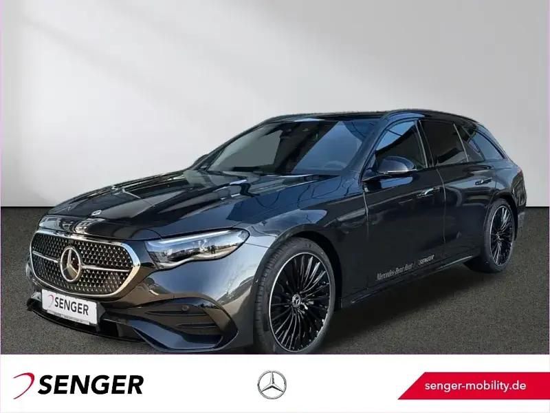 Gebraucht 2025 Mercedes E220 AMG | 60.880 € (Etwas zu teuer) - Bild 1/1