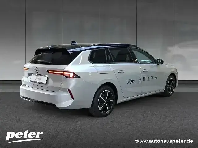 Gebraucht Opel Astra 131 PS (96 kW) 2025 Met. kristall silber Kleinwagen